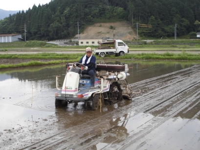 田植え？直播中！