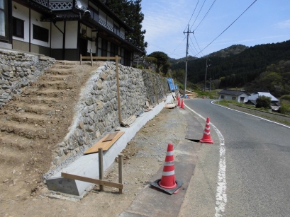 ベースコンクリート打設完了